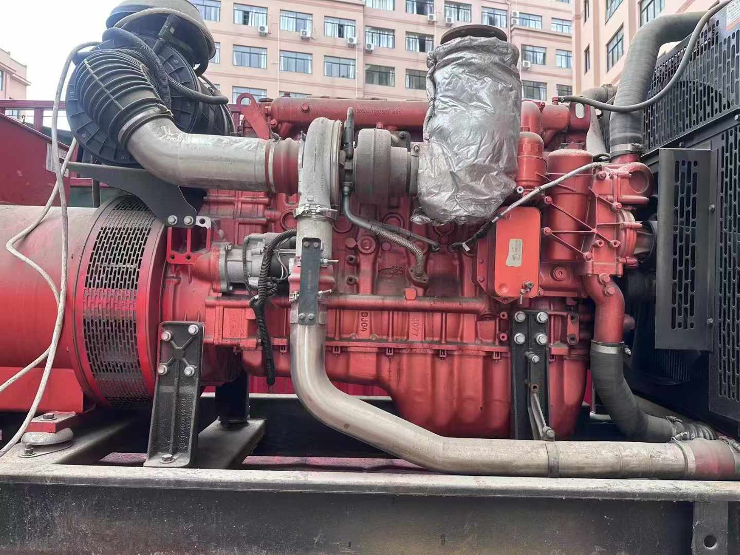 广南如何选择适合 600kW 柴油发电机组的过载保护器？