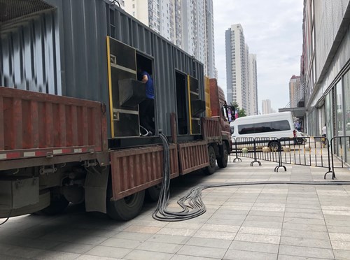广南低温环境下，柴油发电机组电池充满电的具体时间受哪些因素影响？