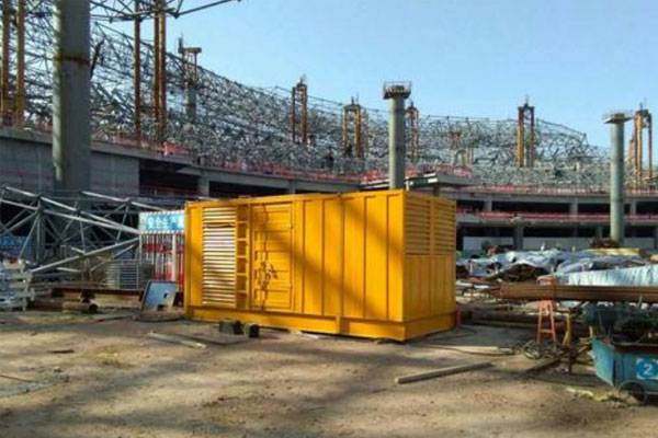 广南发电机出租如何判断空气滤清器是否需要更换？
