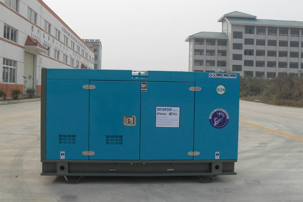 广南发电机租赁如何正确安装空气滤清器？