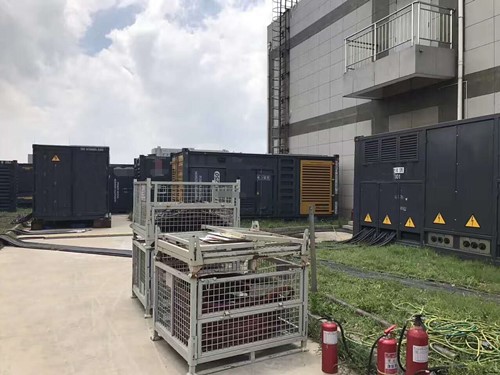 广南除了定期检查，还有哪些方法可以及时发现接触式转速表探头的磨损？